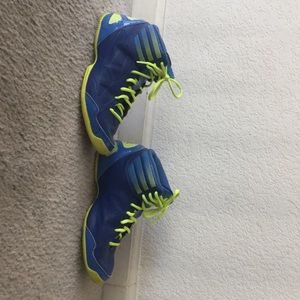 Adidas NXT LVL Speed basketball Youth size 6.5